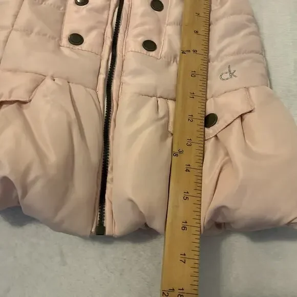 Calvin Klein Jeans Girls 5 Pink Hooded Puffer Gilet Zip Quilted Logo Barbiecore - Picture 7 of 8